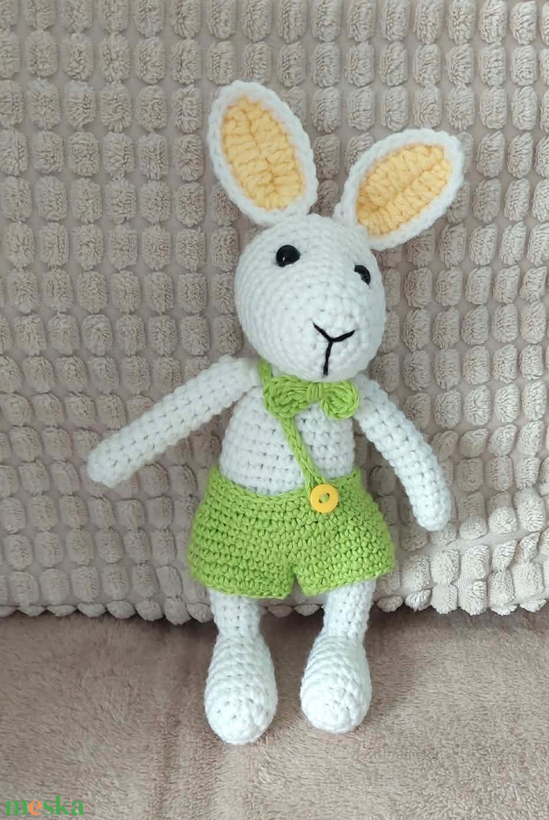 Horgolt nyuszi, ruhában - játék & sport - plüssállat & játékfigura - nyuszi - Meska.hu