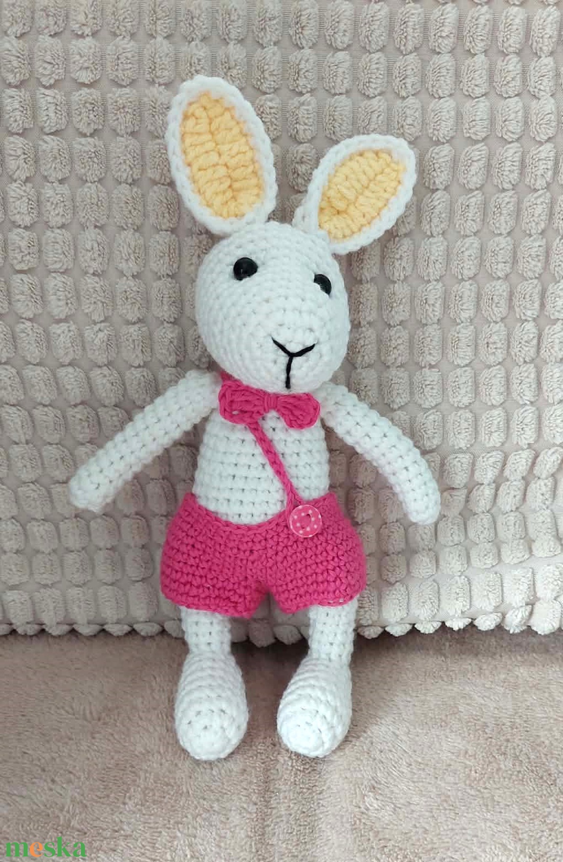 Horgolt nyuszi, ruhában - játék & sport - plüssállat & játékfigura - nyuszi - Meska.hu