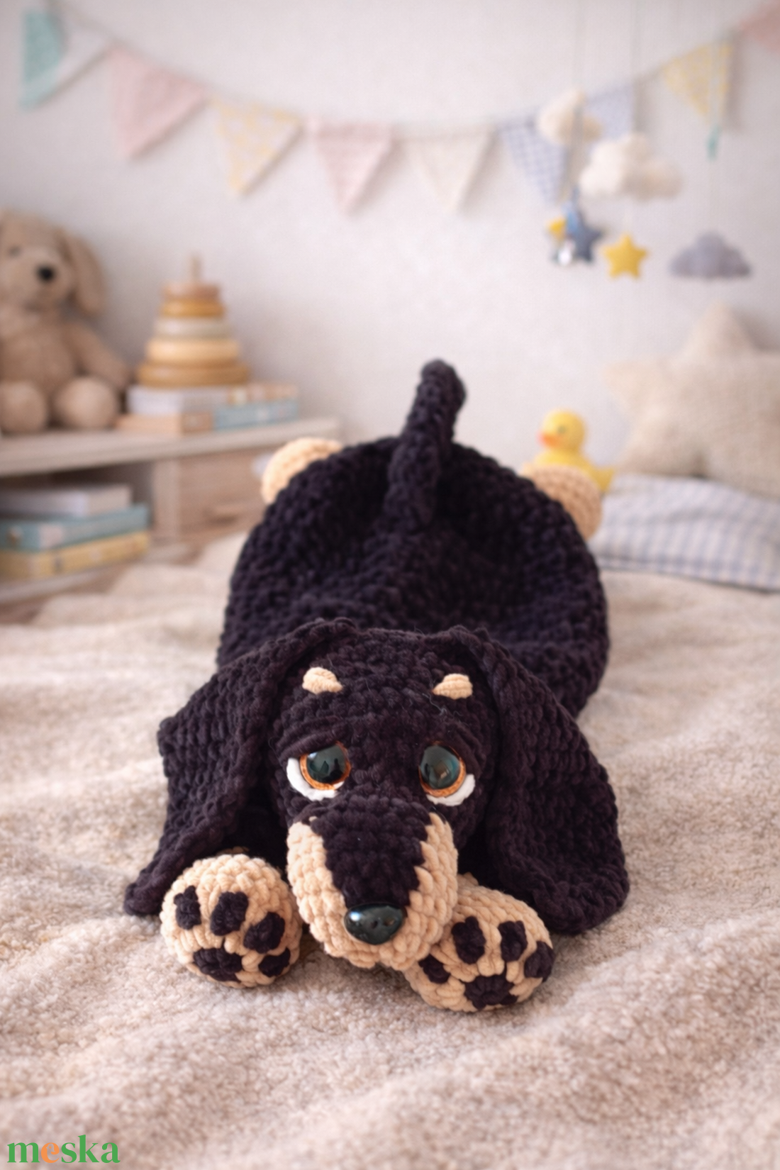 Tacskó - horgolt szundipajti, 50 cm - játék & sport - plüssállat & játékfigura - kutya - Meska.hu