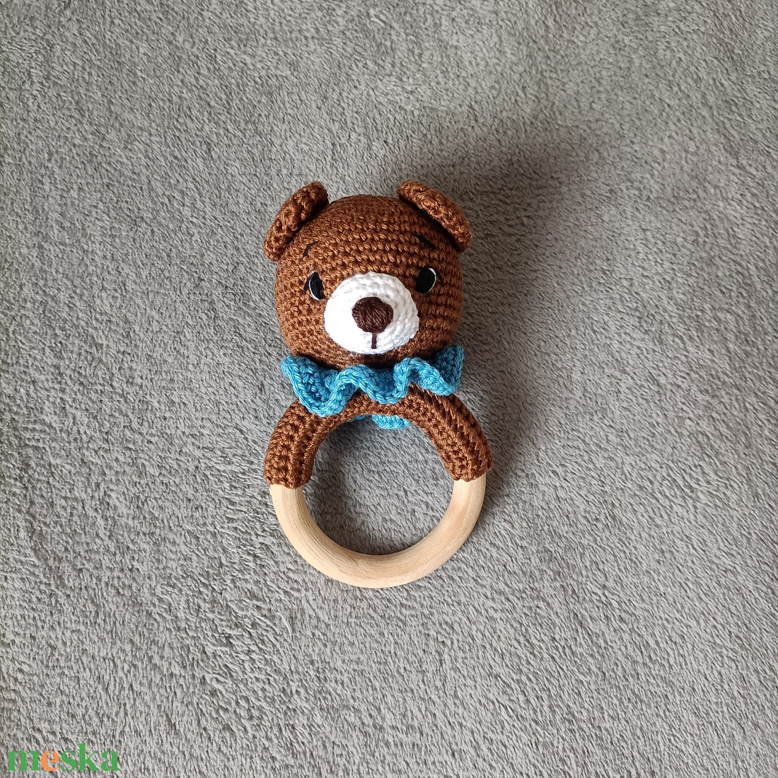 Horgolt csörgő maci - játék & sport - plüssállat & játékfigura - maci - Meska.hu