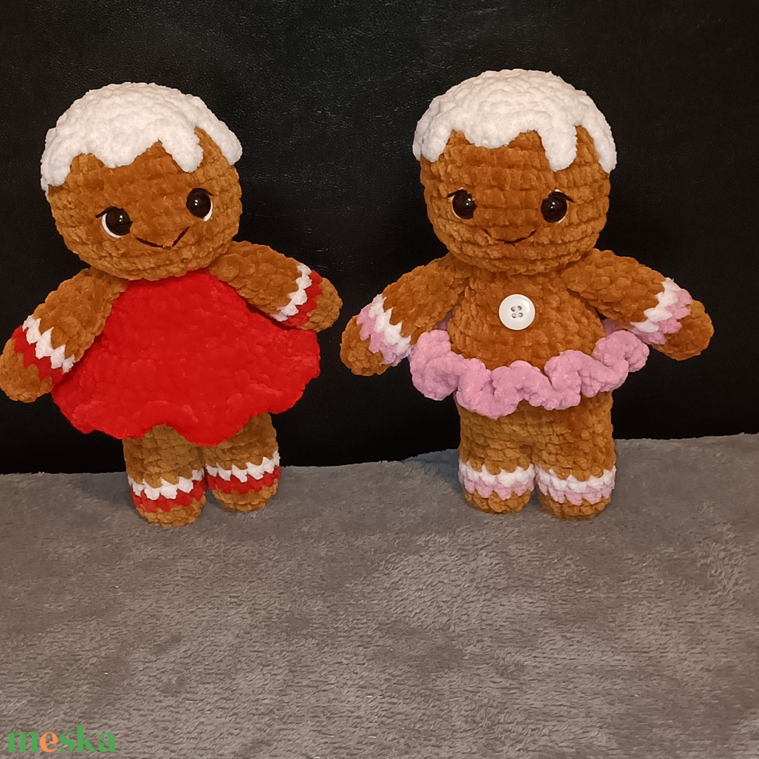 Horgolt mézeskalácsok - karácsony - karácsonyi lakásdekoráció - karácsonyi manók, figurák - Meska.hu