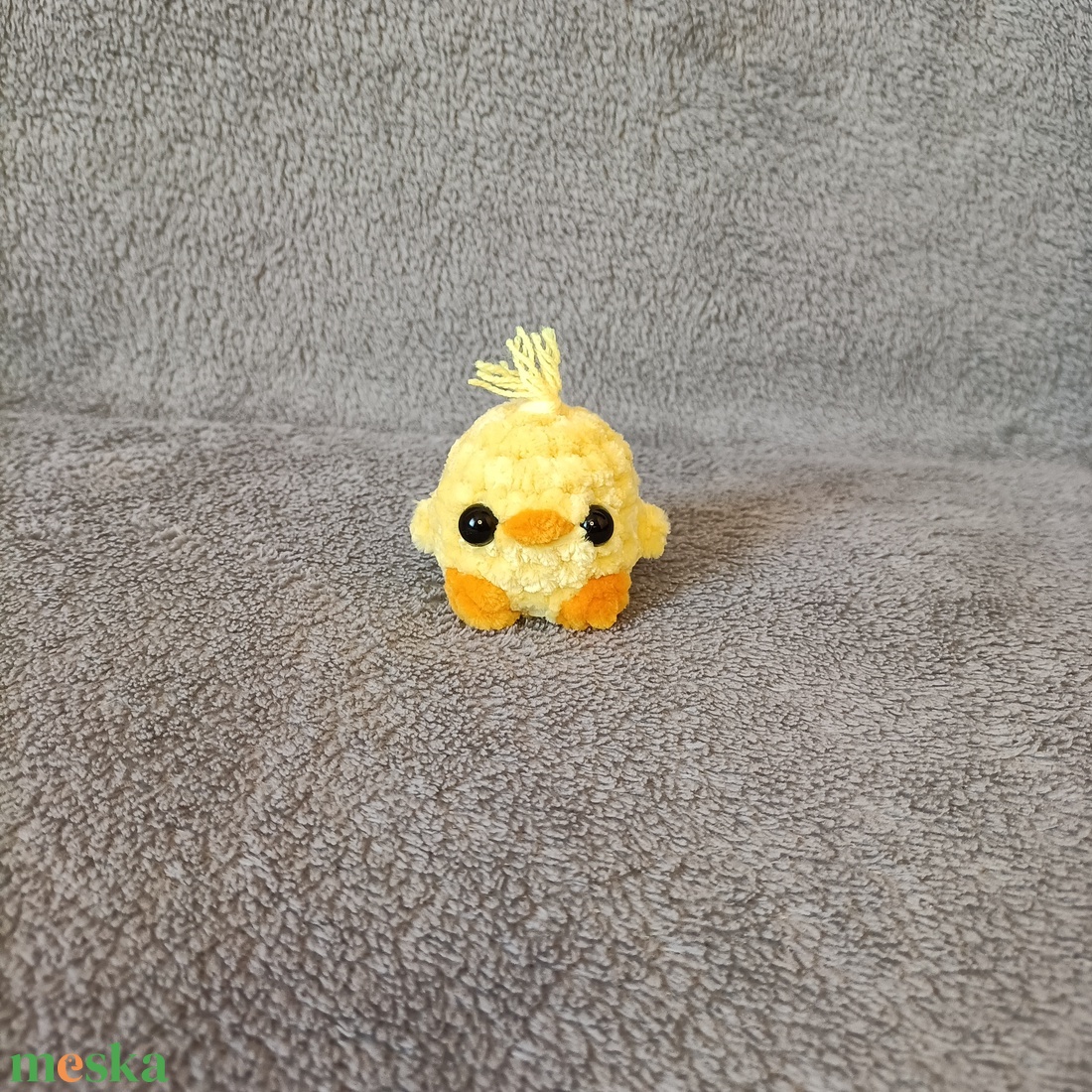 Horgolt csibe  - ünnepi díszek, dekorációk - húsvéti díszek és dekorációk - húsvéti asztaldíszek - Meska.hu