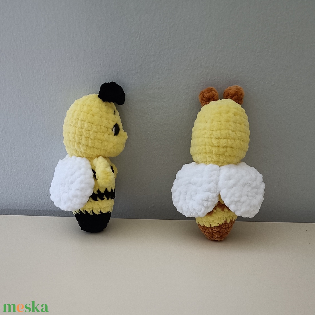 Horgolt méhecskék - játék & sport - plüssállat & játékfigura - méhecske - Meska.hu