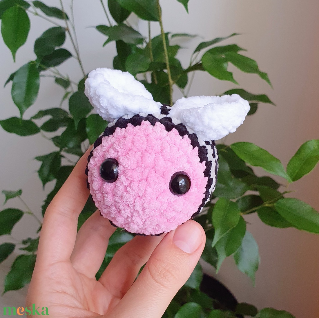 Horgolt amigurumi plüss méhecske - játék & sport - plüssállat & játékfigura - más figura - Meska.hu Horgolt amigurumi plüss méhecske - játék & sport - plüssállat & játékfigura - más figura - Meska.hu
