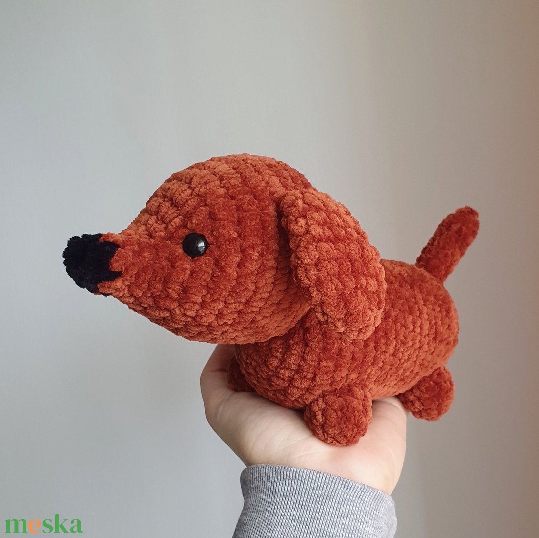 Horgolt amigurumi plüss tacskó - játék & sport - plüssállat & játékfigura - kutya - Meska.hu Horgolt amigurumi plüss tacskó - játék & sport - plüssállat & játékfigura - kutya - Meska.hu