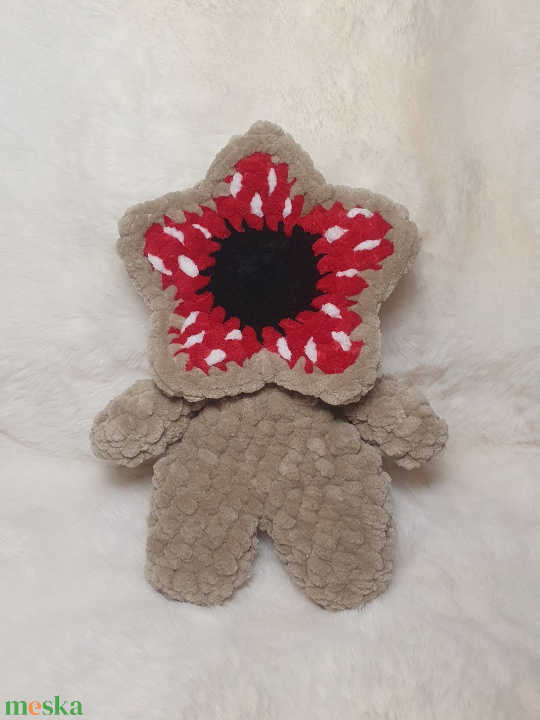 Horgolt amigurumi plüss szörnyecske - játék & sport - plüssállat & játékfigura - más figura - Meska.hu