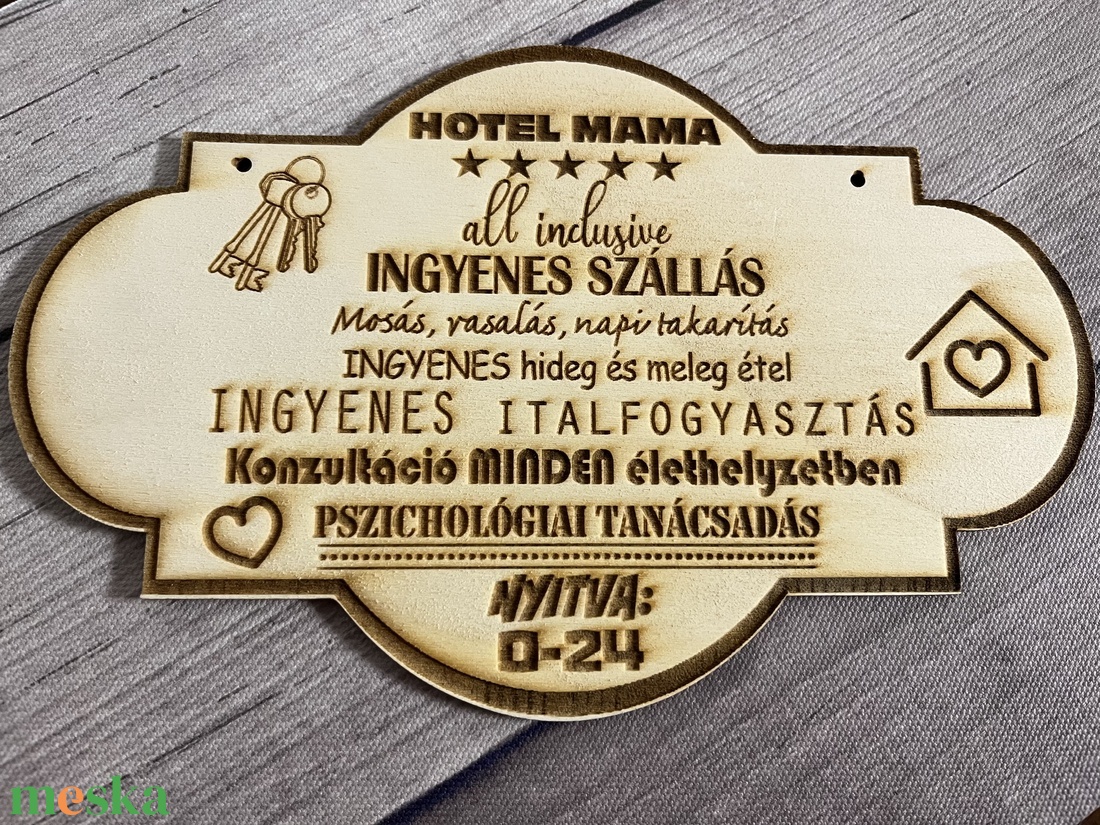 Mama hotel tábla  - otthon & életmód - dekoráció - fali és függő dekoráció - falra akasztható dekor - Meska.hu