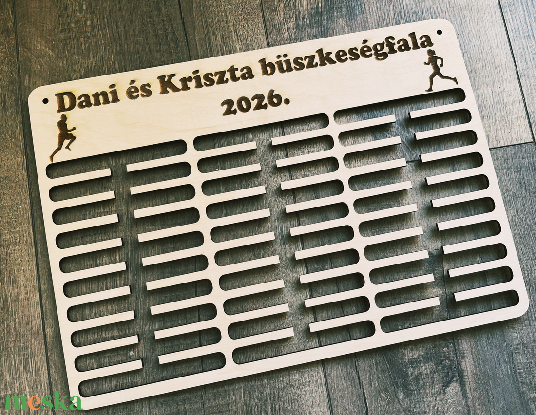 Éremtartó futóknak - otthon & életmód - dekoráció - fali és függő dekoráció - éremtartó - Meska.hu
