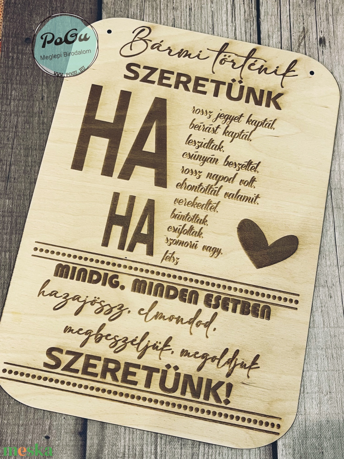 Szeretünk tábla - otthon & életmód - dekoráció - asztal és polc dekoráció - gravírozott táblák - Meska.hu