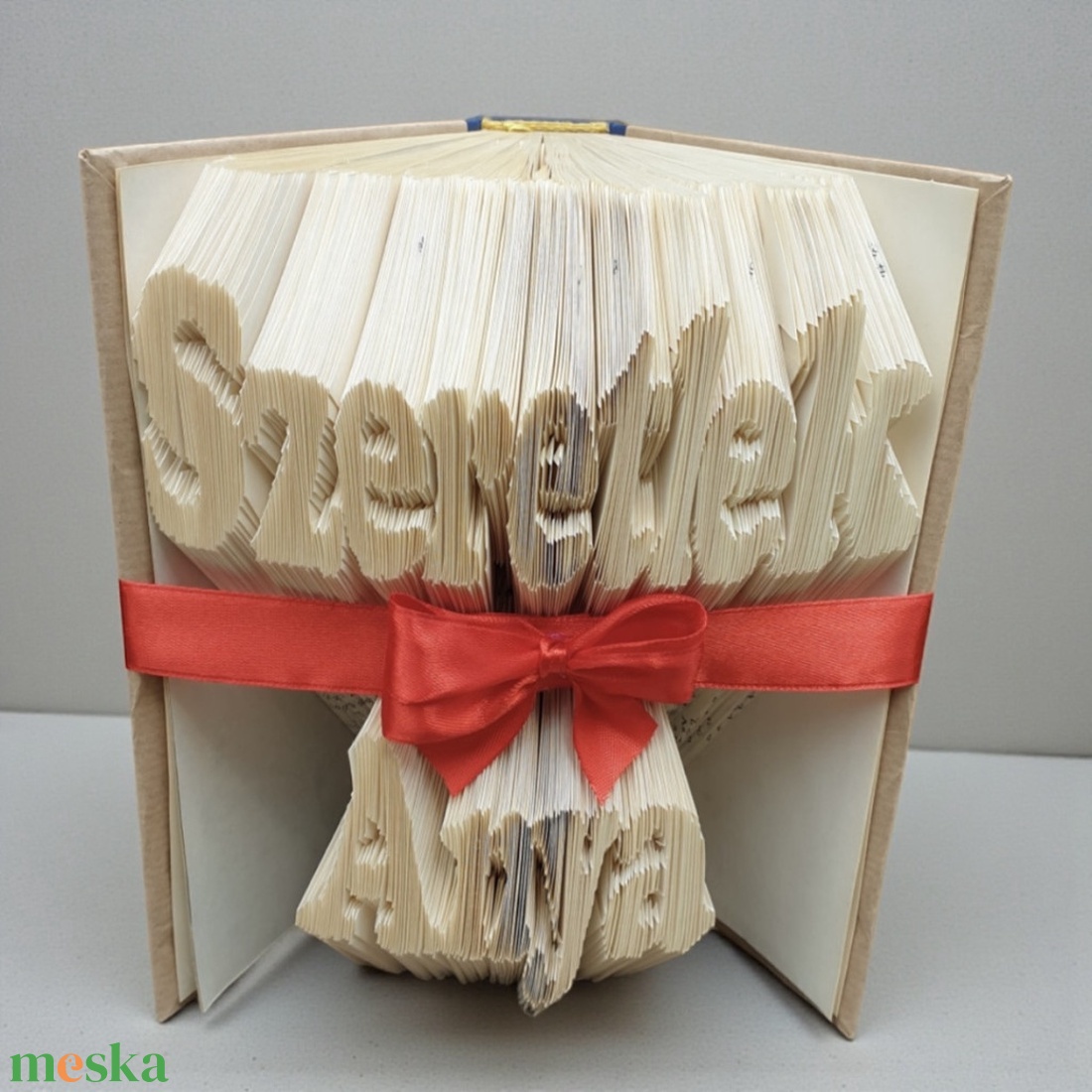 Egyedi Kétsoros Könyvszobor - otthon & életmód - dekoráció - asztal és polc dekoráció - könyvszobor - Meska.hu