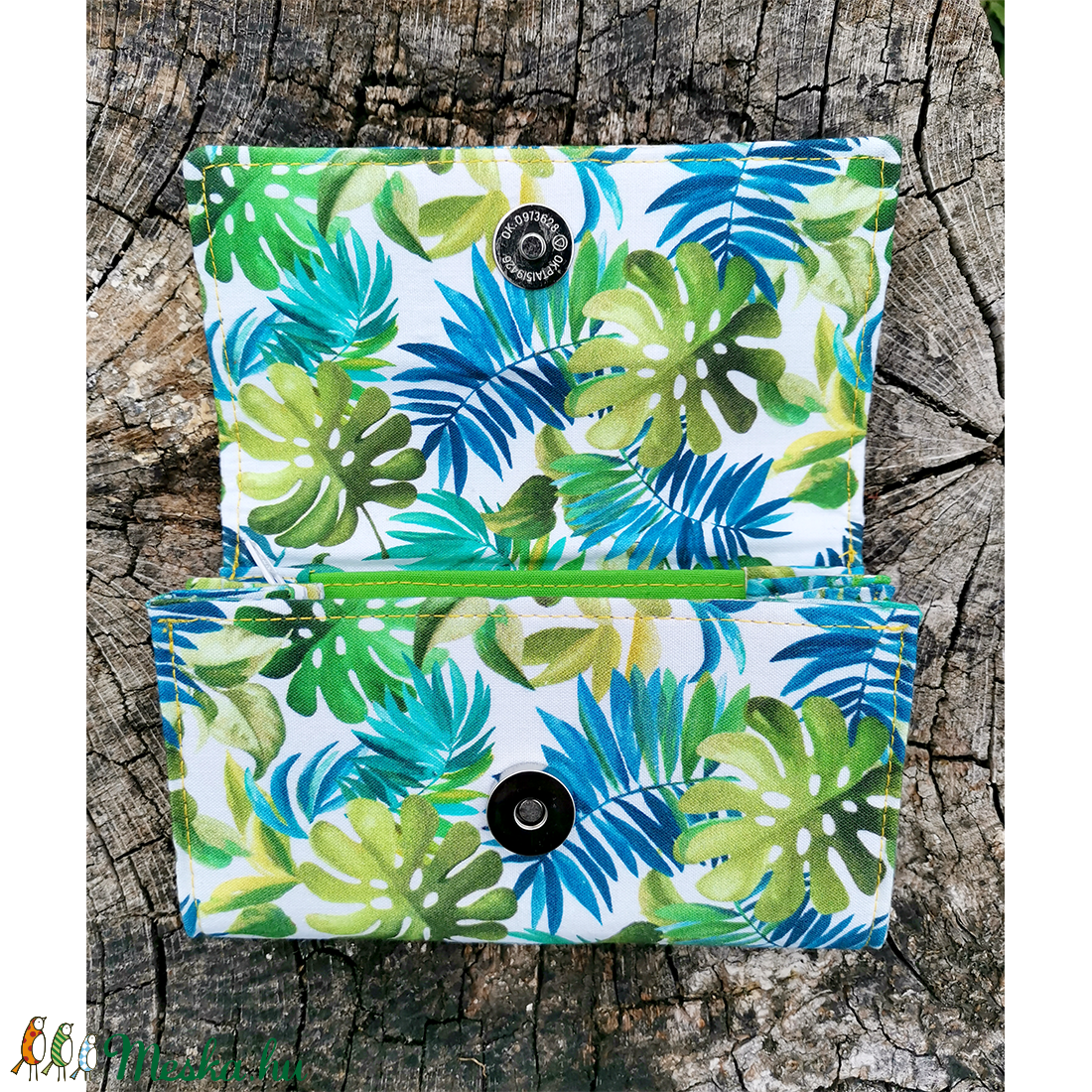 Kompakt pénztárca � könnyezőpálma (monstera) levelekkel - táska & tok - pénztárca & más tok - pénztárca - női pénztárca - Meska.hu
