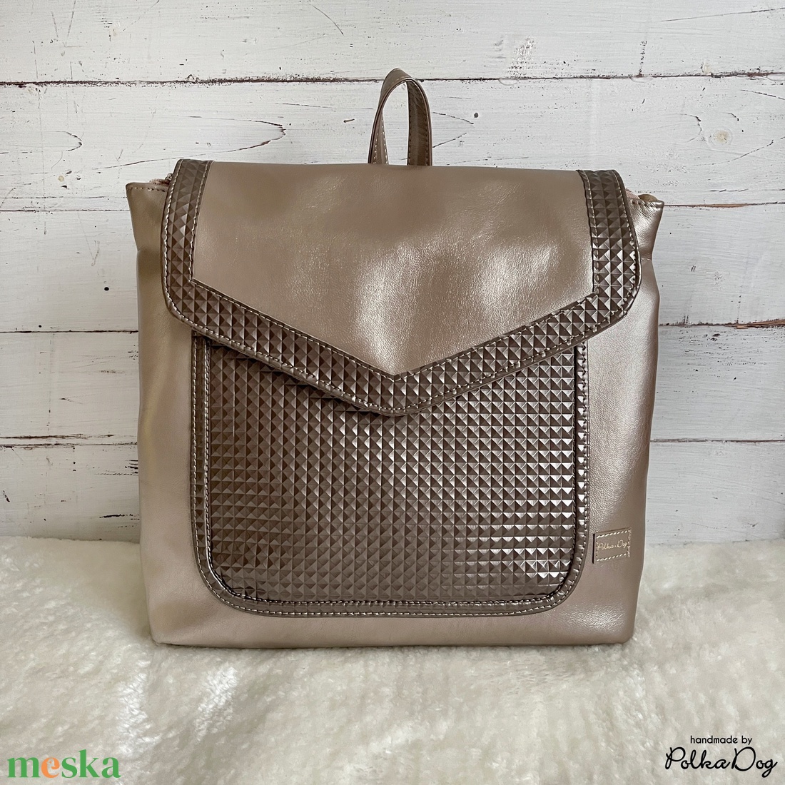 pezsgő - bronz gyémánt hátizsák - táska & tok - hátizsák - hátizsák - Meska.hu