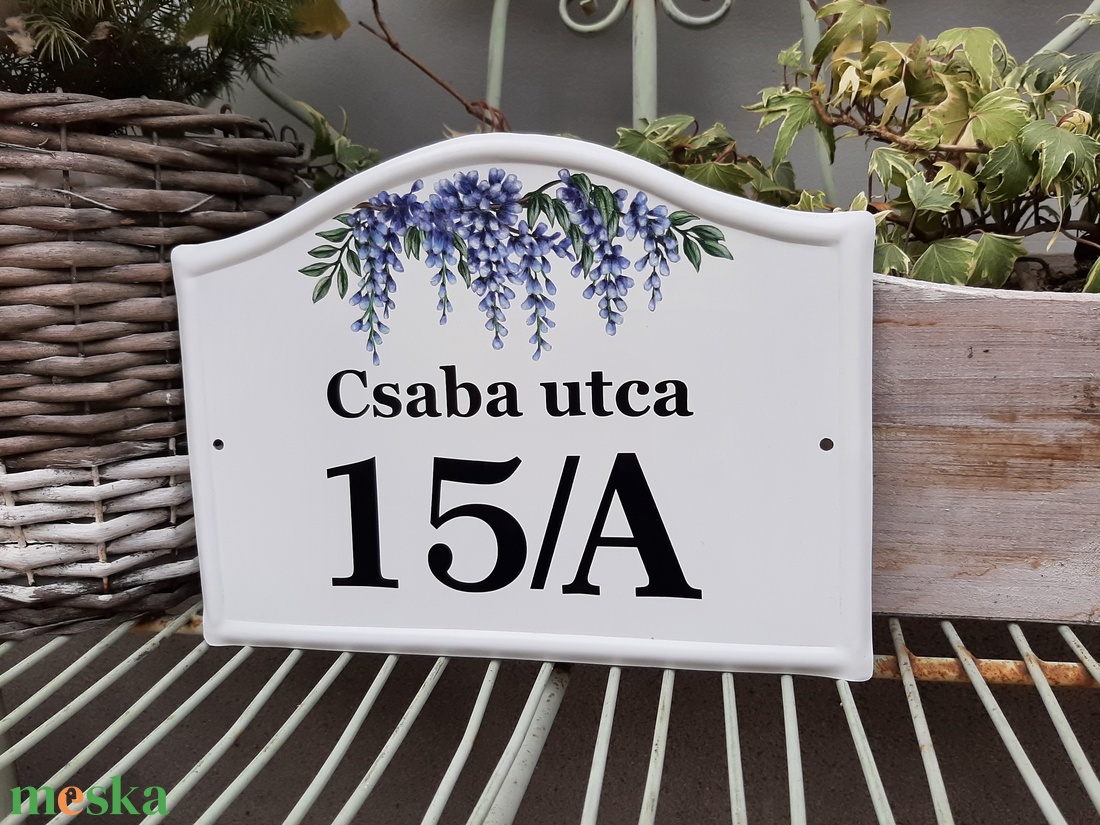 Házszám/utca tábla lilaakác mintával - otthon & életmód - ház & kert - házszám - Meska.hu Házszám/utca tábla lilaakác mintával - otthon & életmód - ház & kert - házszám - Meska.hu