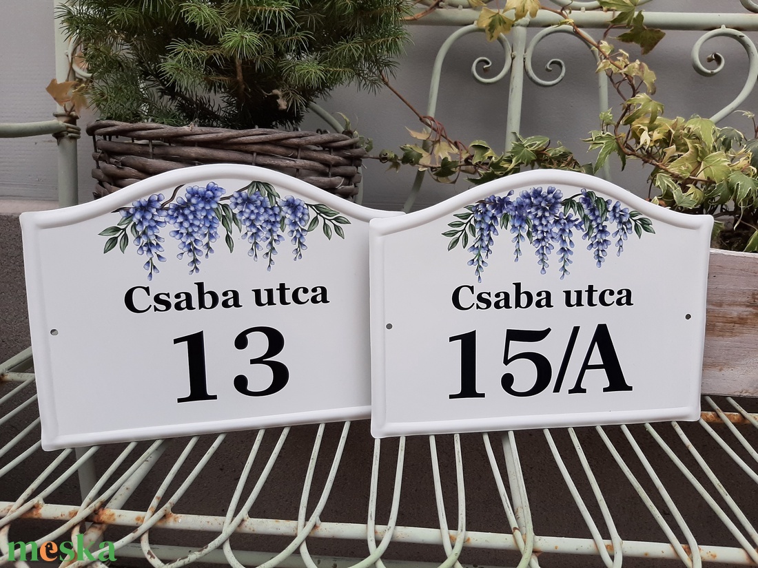 Házszám/utca tábla lilaakác mintával - otthon & életmód - ház & kert - házszám - Meska.hu Házszám/utca tábla lilaakác mintával - otthon & életmód - ház & kert - házszám - Meska.hu