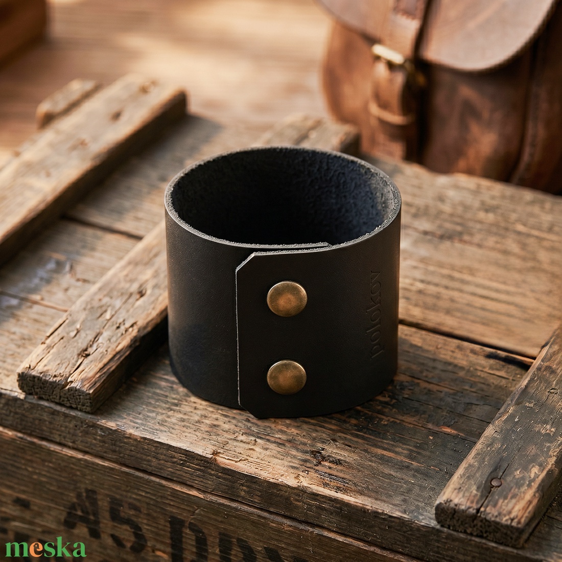 Minimal Black Fekete valódi marhabőr karkötő egyedi méretre 5 cm széles (Uniszex) - ékszer - karkötő - széles karkötő - Meska.hu