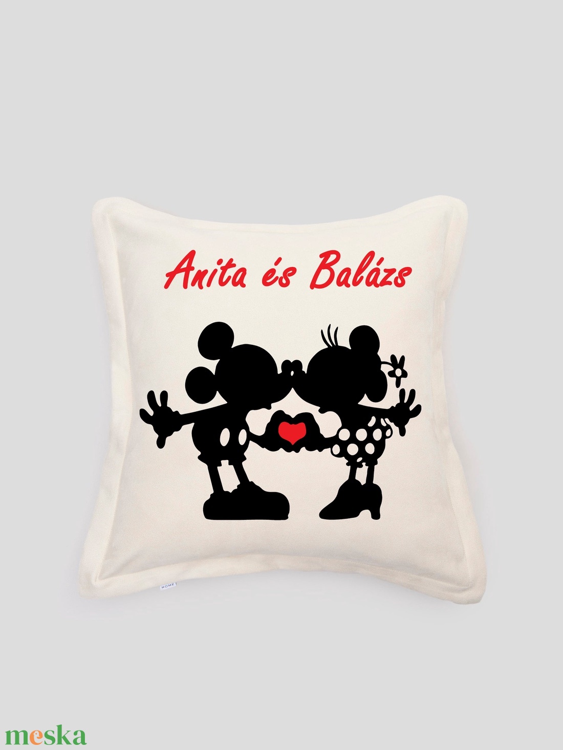 Mickey és Minnie párna - otthon & életmód - lakástextil - párna & párnahuzat - Meska.hu Mickey és Minnie párna - otthon & életmód - lakástextil - párna & párnahuzat - Meska.hu