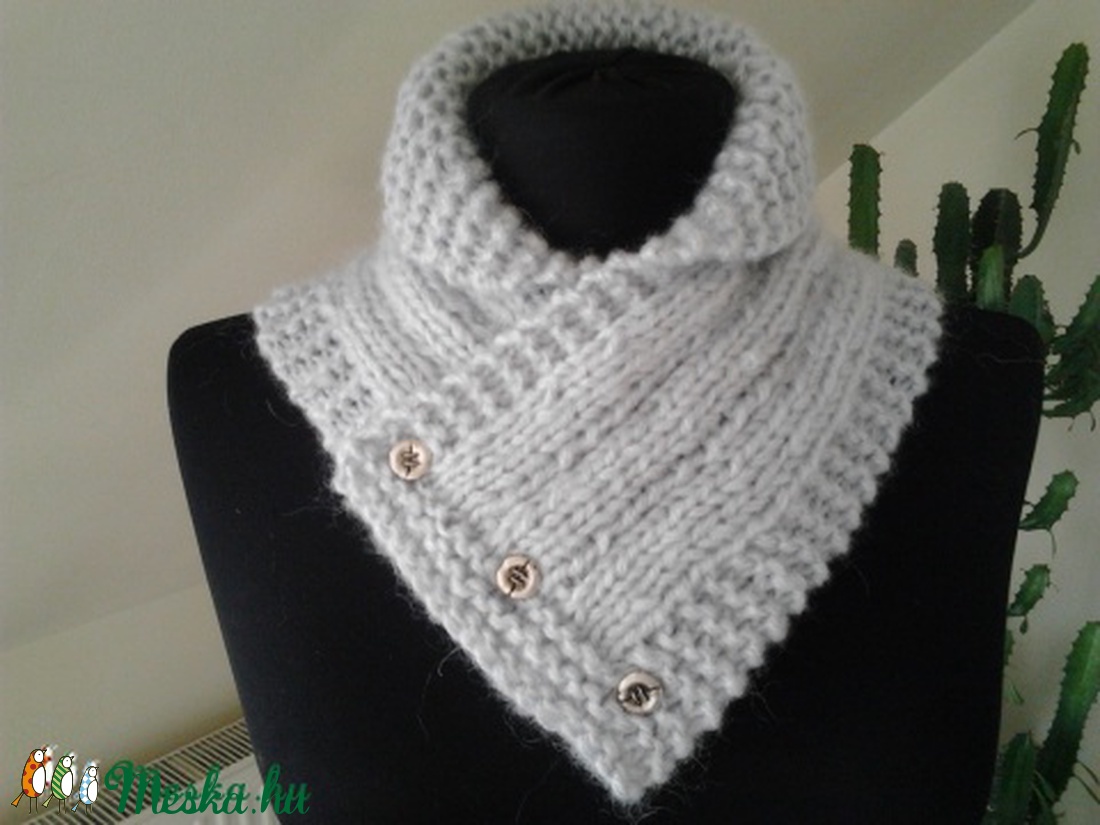 Szürke egyedi trendi kézzel kötött nyakmelegítő -  - Meska.hu