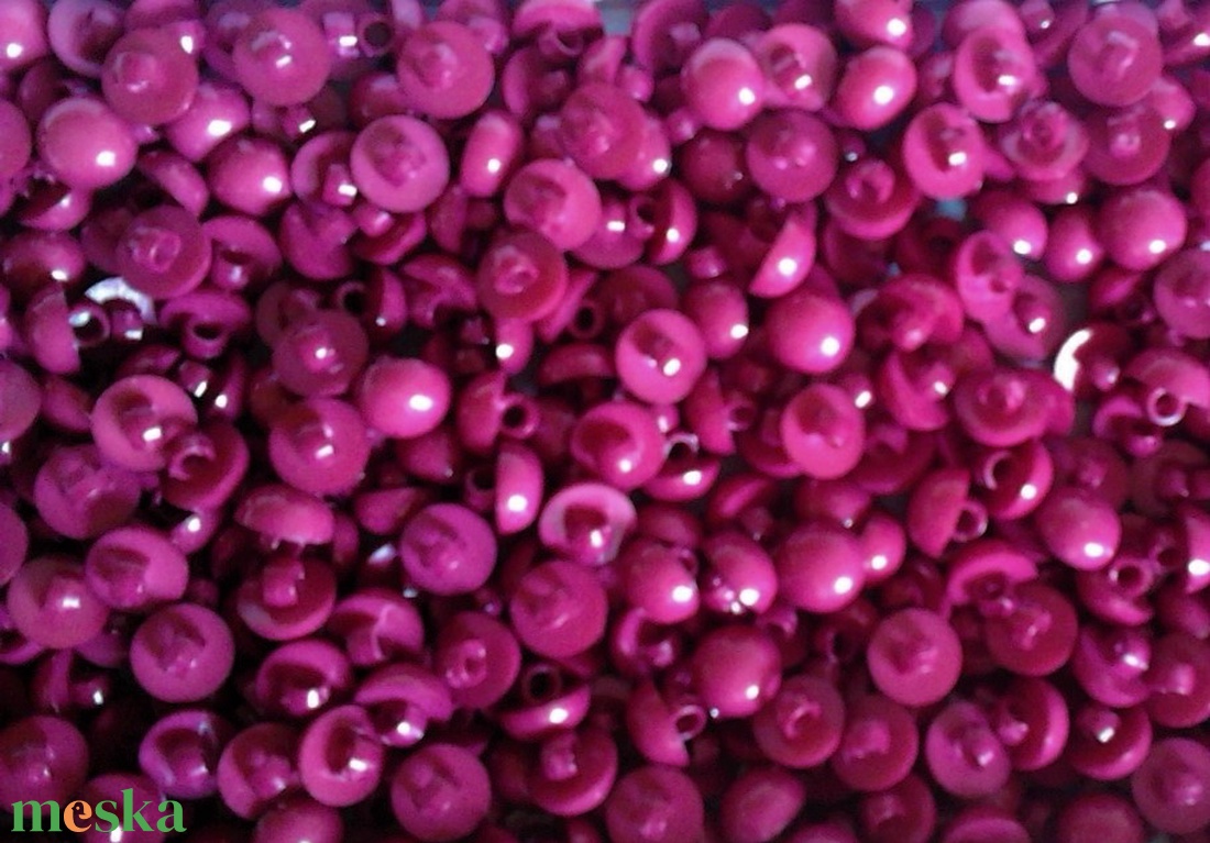 10 mm-es pink színű lencse gomb 50 db - rövidáru - gomb - műanyag gomb - Meska.hu 10 mm-es pink színű lencse gomb 50 db - rövidáru - gomb - műanyag gomb - Meska.hu