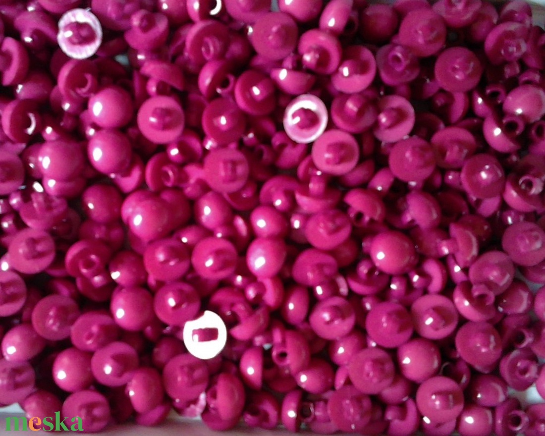 10 mm-es pink színű lencse gomb 50 db - rövidáru - gomb - műanyag gomb - Meska.hu