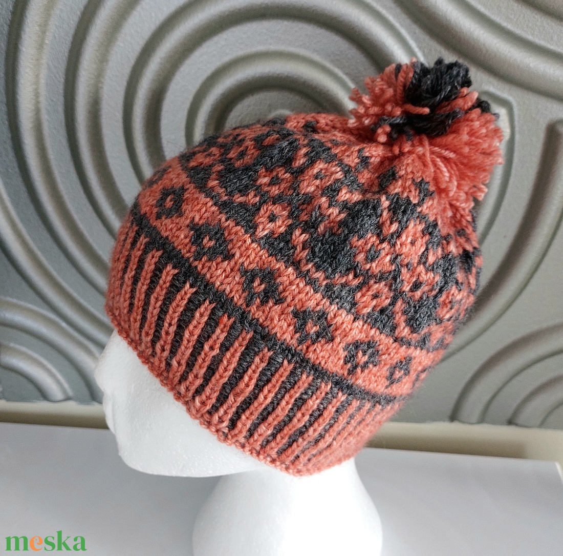 Kézzel kötött norvég mintás sapka  - ruha & divat - sál, sapka, kendő - sapka - Meska.hu