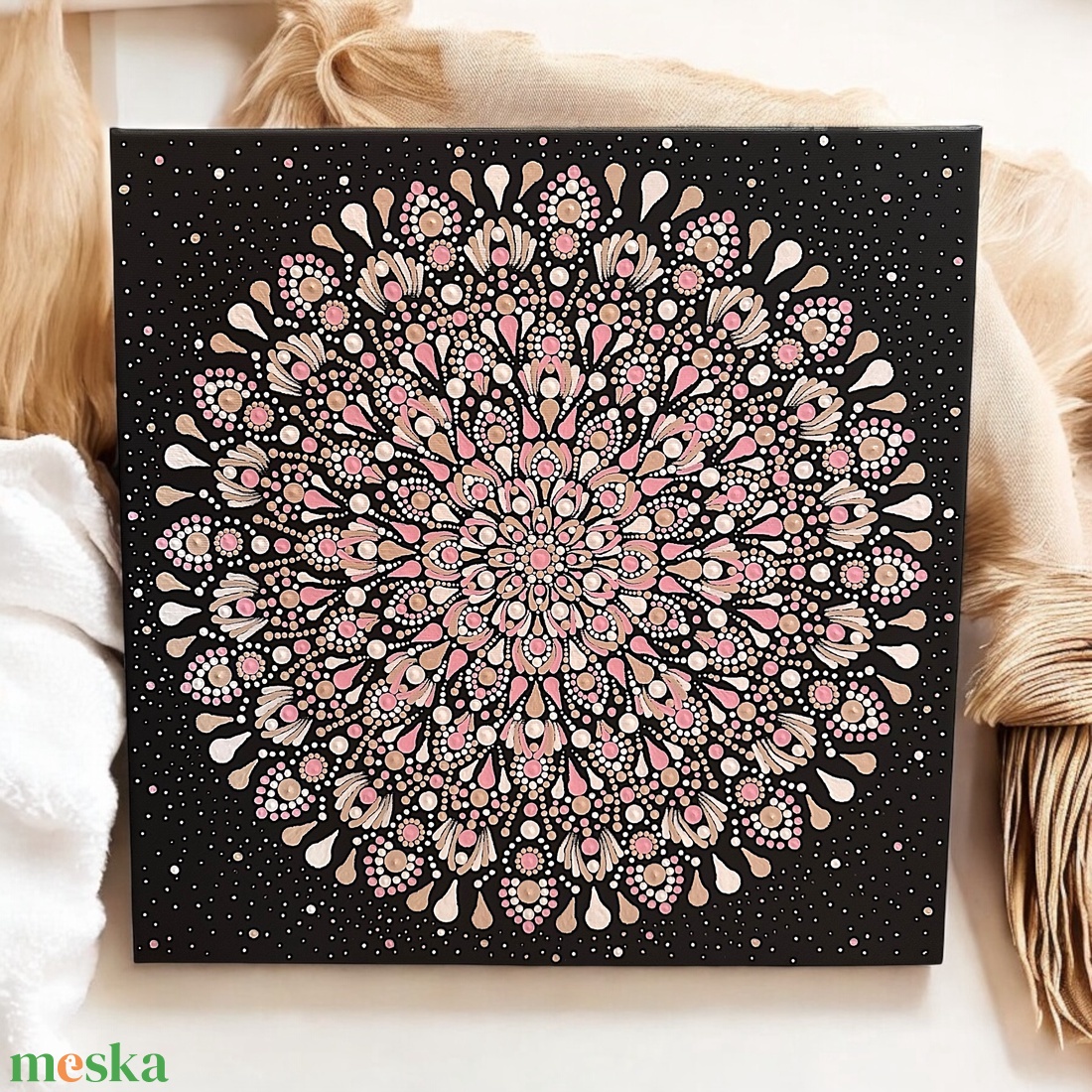 Varázslat - pontmandala festmény, 40x40 cm-es feszített vászon bézs-rózsaszín-fehér színű pontmandalával - művészet - festmény - akril - Meska.hu Varázslat - pontmandala festmény, 40x40 cm-es feszített vászon bézs-rózsaszín-fehér színű pontmandalával - művészet - festmény - akril - Meska.hu