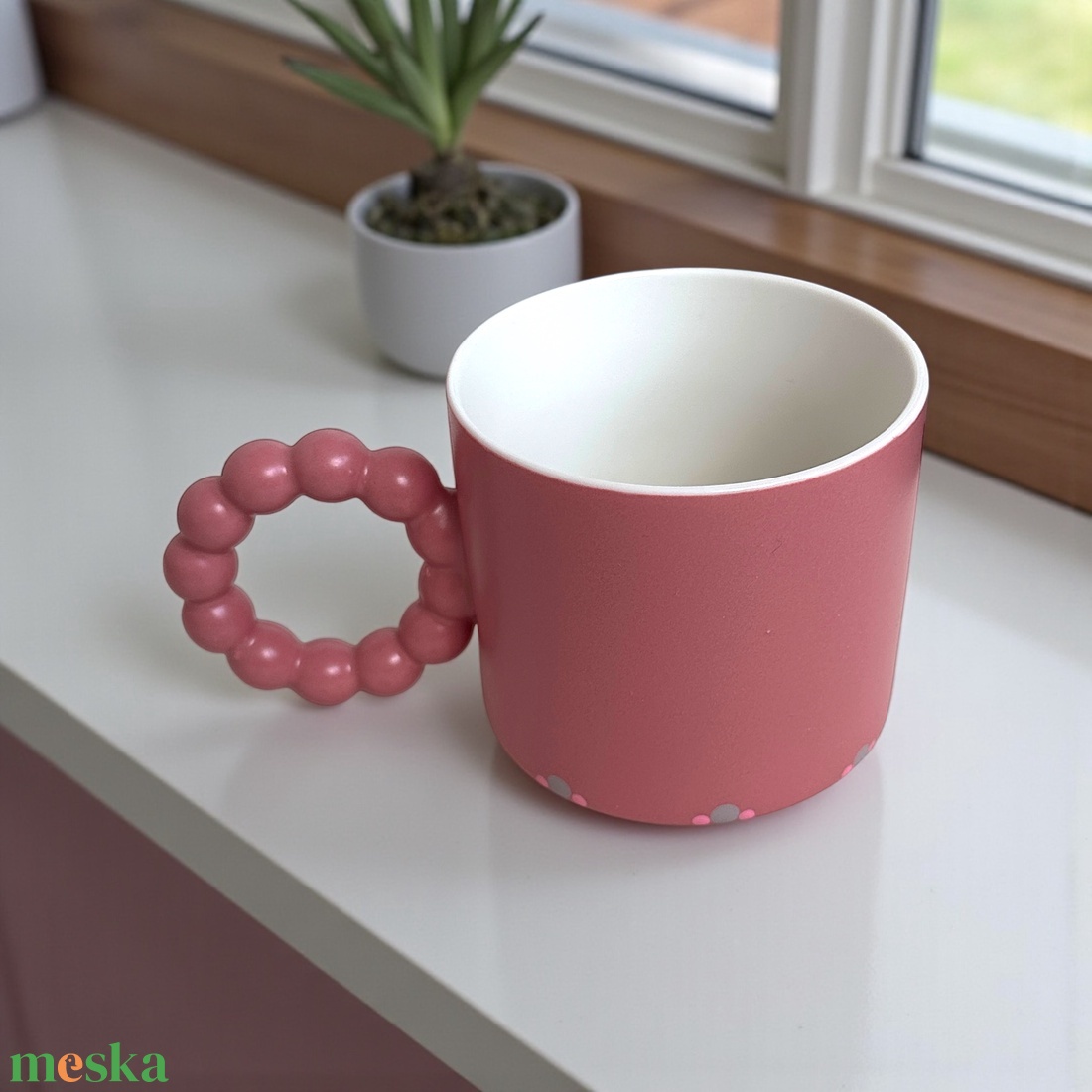 Matt nugát és rózsaszínű pontmandalával díszített 3,3 decis mályva színű kerámia bögre - otthon & életmód - konyhafelszerelés, tálalás - tálalás - bögre & csésze - Meska.hu