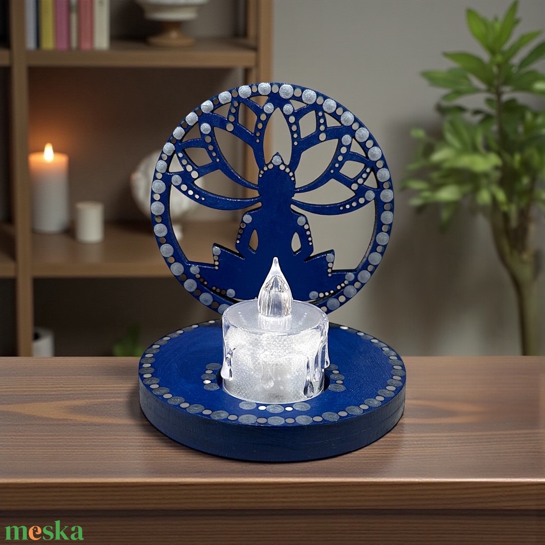 Buddha szimbólumos fa mécsestartó sötétkék, acélkék és fehér pontmandala díszítéssel, ajándék ledes mécsessel - otthon & életmód - gyertya, illat, aroma - mécses és mécsestartó - Meska.hu