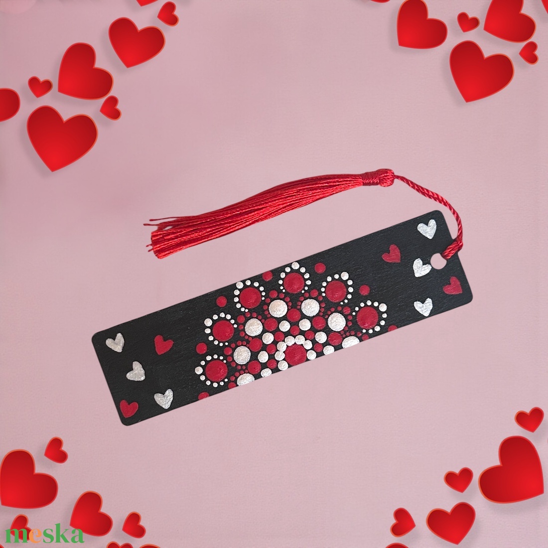 Valentin napi fa könyvjelző tűzpiros és gyönygyház pontmandalával és szivecskékkel, selymes bojttal, 3,2x12x0,15 cm - könyv & zene - könyvjelző - Meska.hu