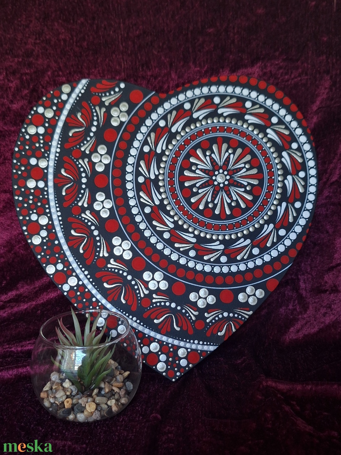 Szeretet-mandala-30cm-szív alakú feszített vászon festmény  - otthon & életmód - dekoráció - spiritualitás - mandala - Meska.hu