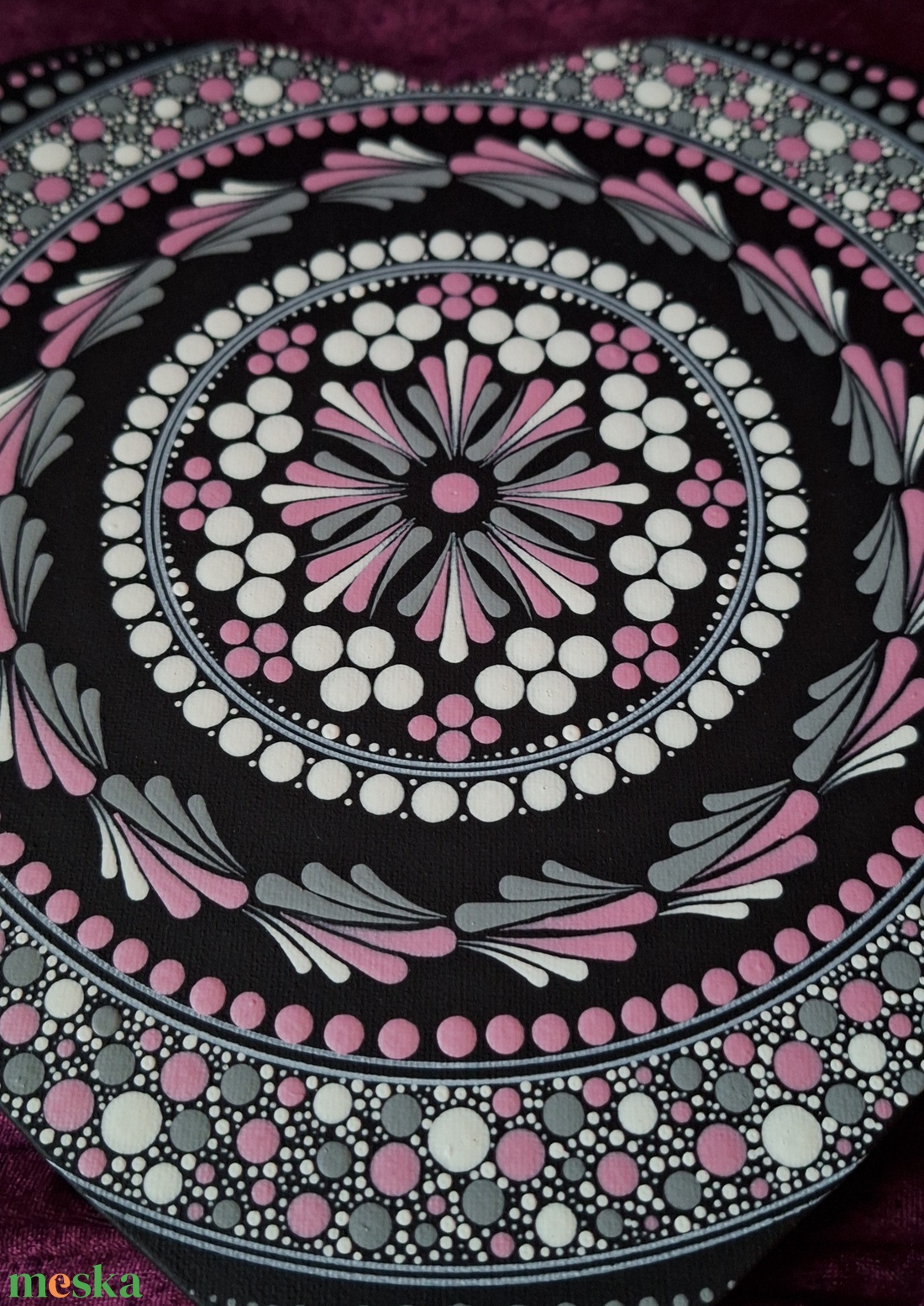 Szeretet mandala-30cm-feszített vászon  - művészet - festmény - akril - Meska.hu