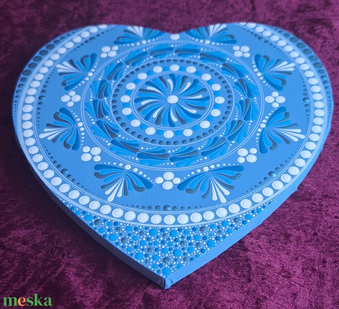 Nyugalom szív alakú mandala 28-30 cm - művészet - festmény - akril - Meska.hu