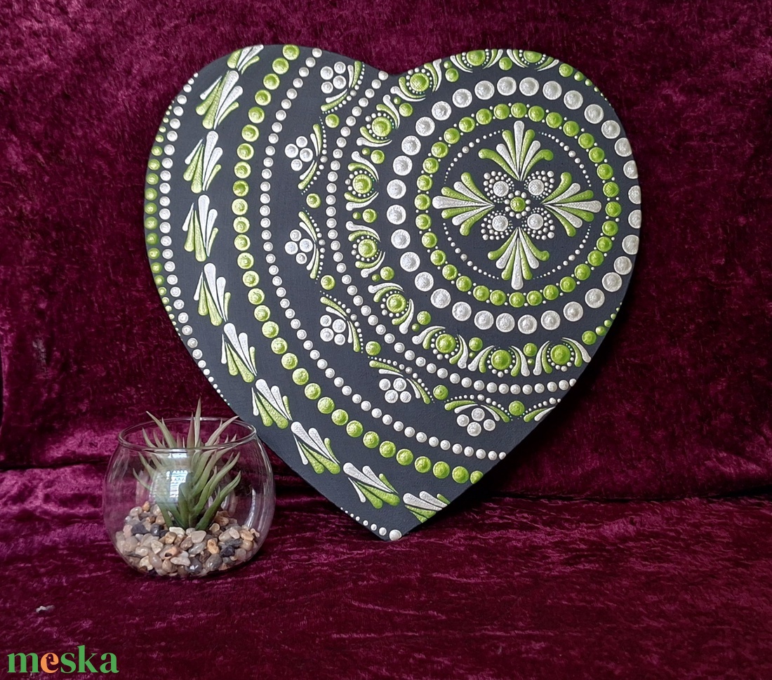 Smaragdzöld Szeretetenergia � Kézzel festett Szívcsakra Mandala (28 cm) - otthon & életmód - dekoráció - spiritualitás - mandala - Meska.hu