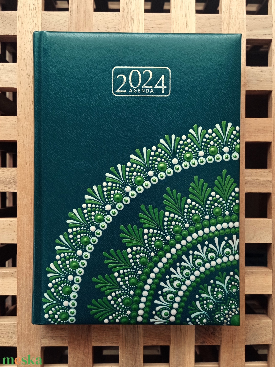 Zöld, nagyméretű mandala naptár, határidőnapló. 2024-es - otthon & életmód - papír, írószer - naptár & tervező - Meska.hu