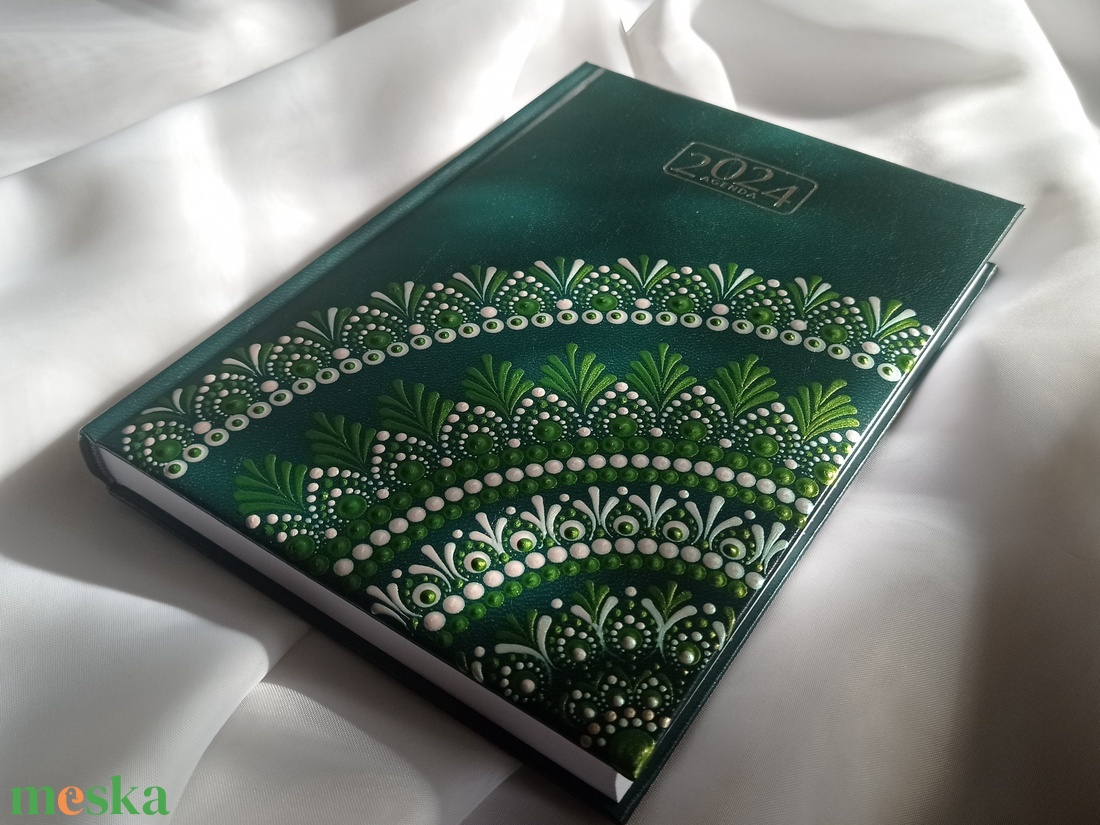 Zöld, nagyméretű mandala naptár, határidőnapló. 2024-es - otthon & életmód - papír, írószer - naptár & tervező - Meska.hu