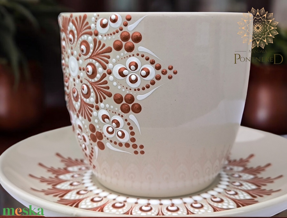 Világos, mandalamintás cappuccinós szett (aranyvörös-fehér) - otthon & életmód - konyhafelszerelés, tálalás - tálalás - bögre & csésze - Meska.hu Világos, mandalamintás cappuccinós szett (aranyvörös-fehér) - otthon & életmód - konyhafelszerelés, tálalás - tálalás - bögre & csésze - Meska.hu