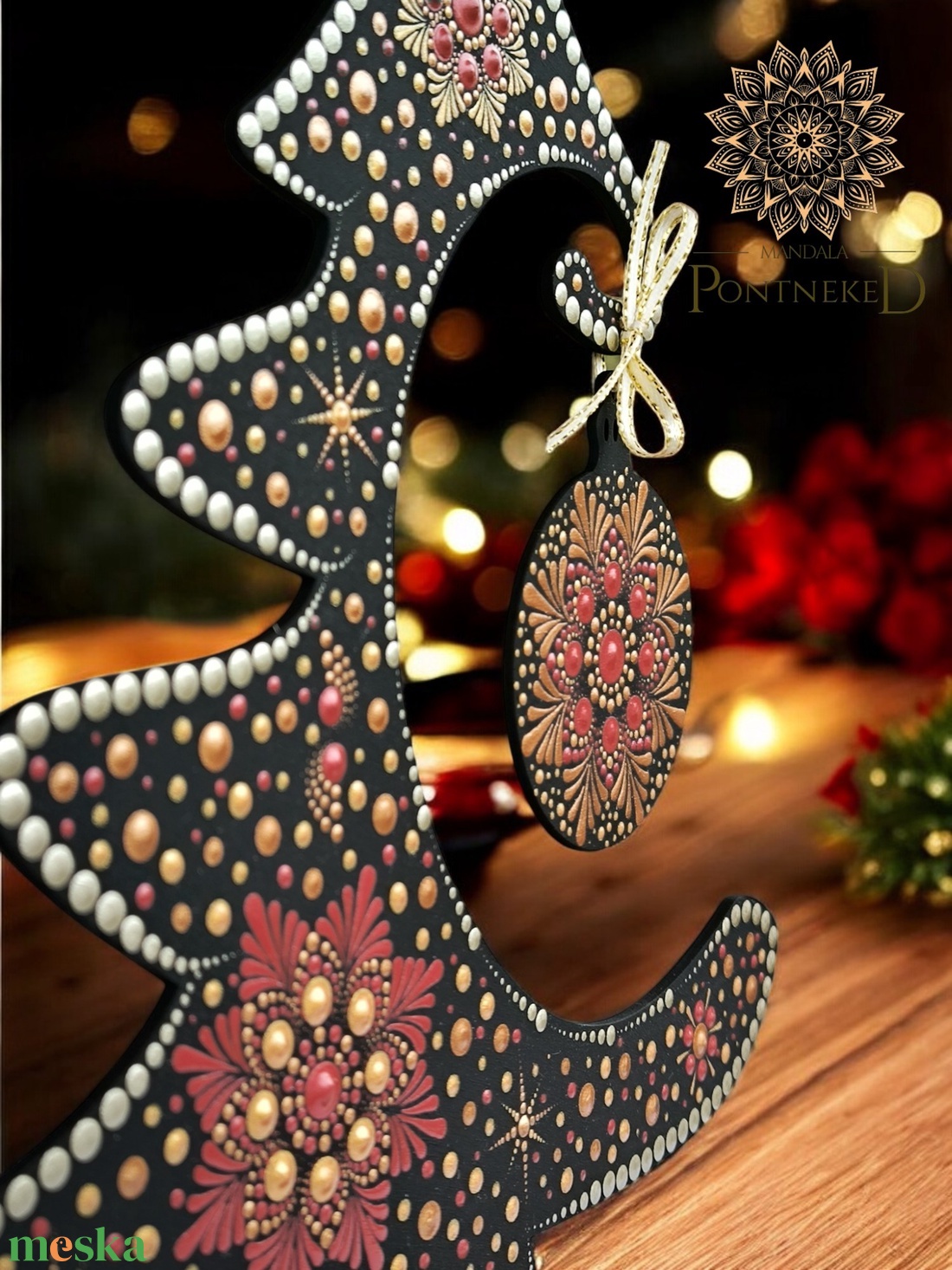 Mandalával díszített karácsonyfa asztali dísz (fehérarany-, vörösarany-, és  bordó- metál) - karácsony - karácsonyi lakásdekoráció - ünnepi asztaldekoráció - Meska.hu