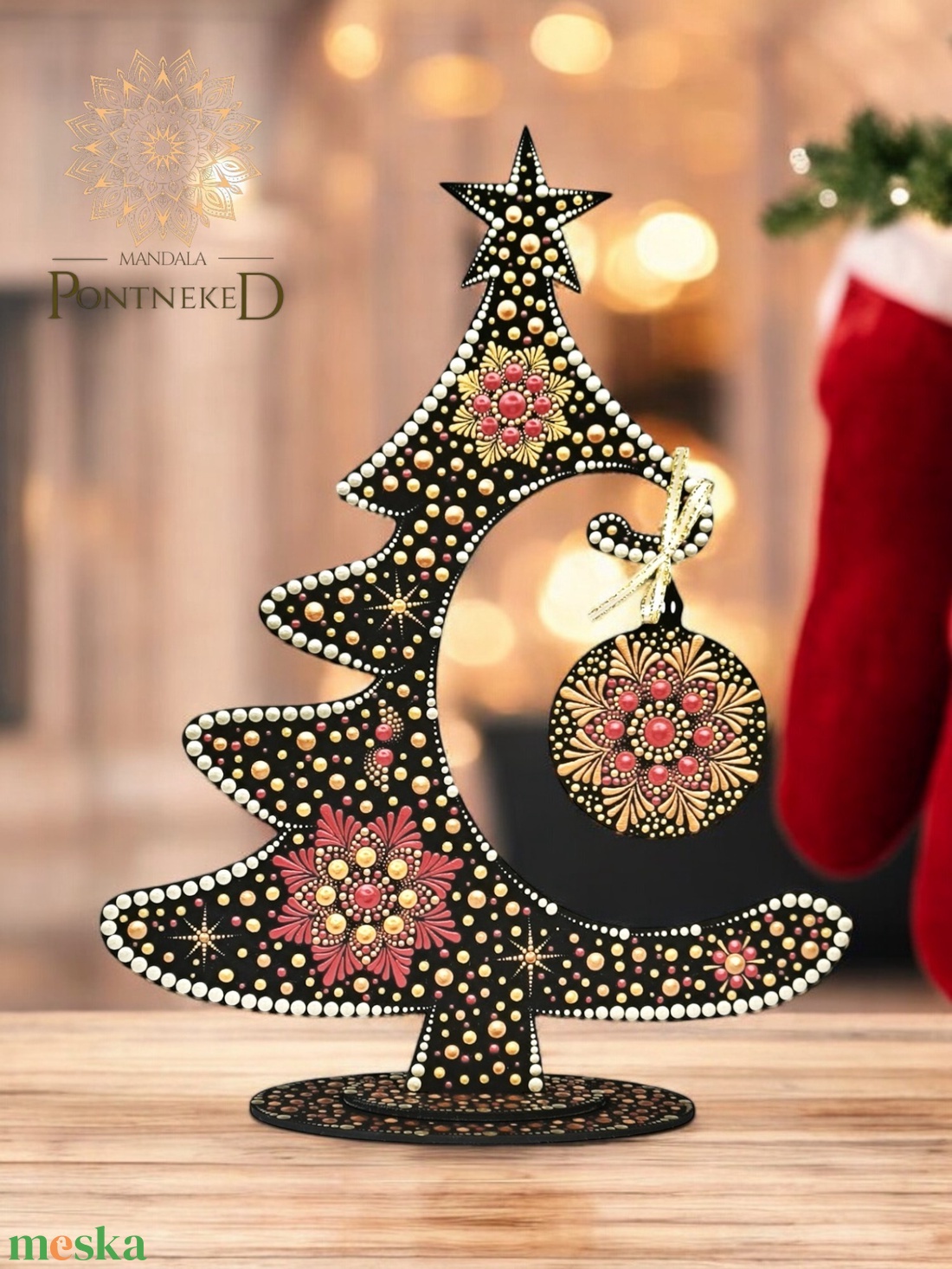 Mandalával díszített karácsonyfa asztali dísz (fehérarany-, vörösarany-, és  bordó- metál) - karácsony - karácsonyi lakásdekoráció - ünnepi asztaldekoráció - Meska.hu