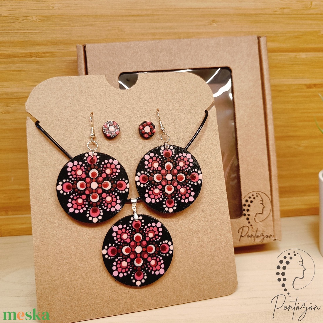 Pontozott ékszerszett - bordó és rózsaszín árnyalatokkal - ékszer - ékszerszett - Meska.hu