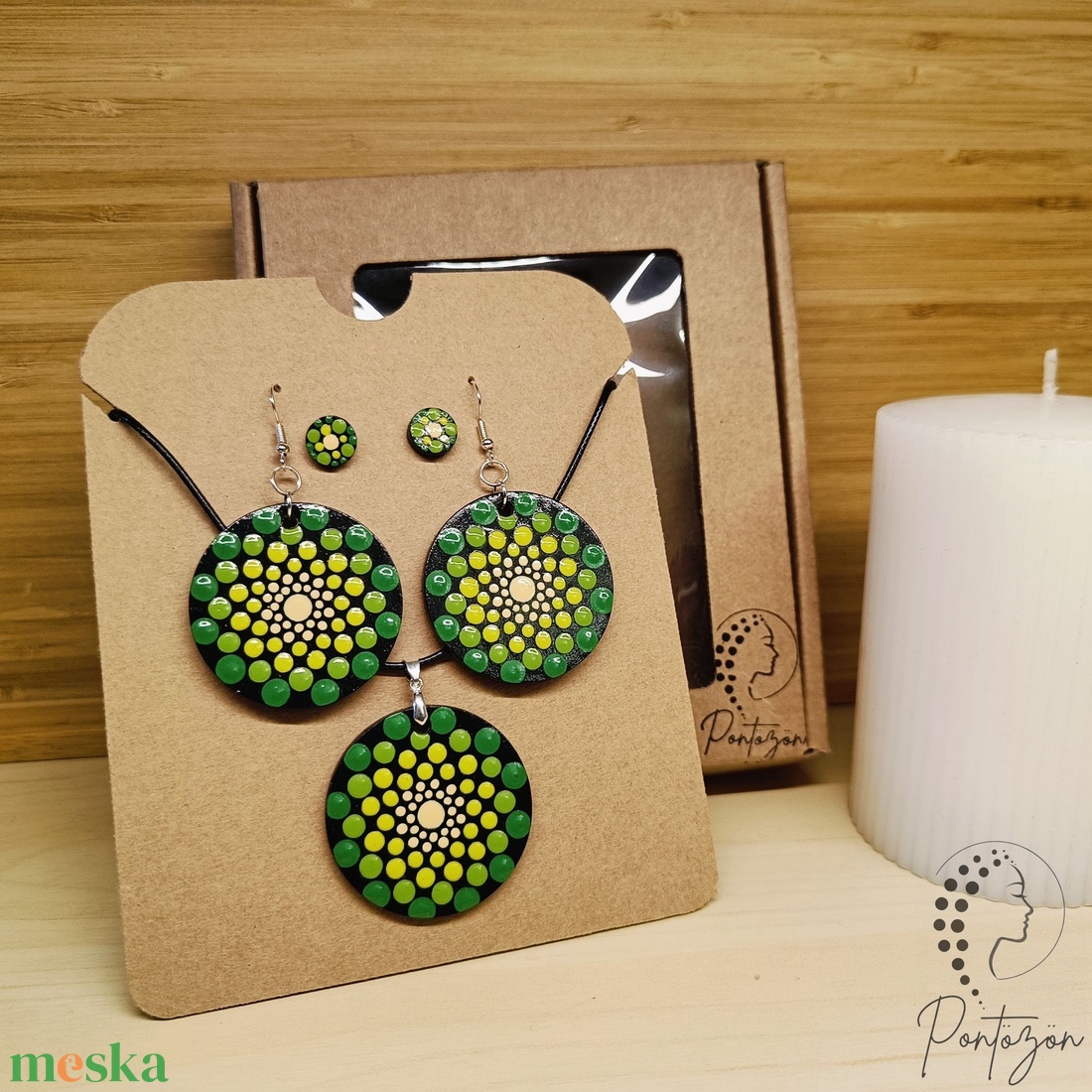 Pontozott ékszerszett - zöld és sárga színekkel - ékszer - ékszerszett - Meska.hu
