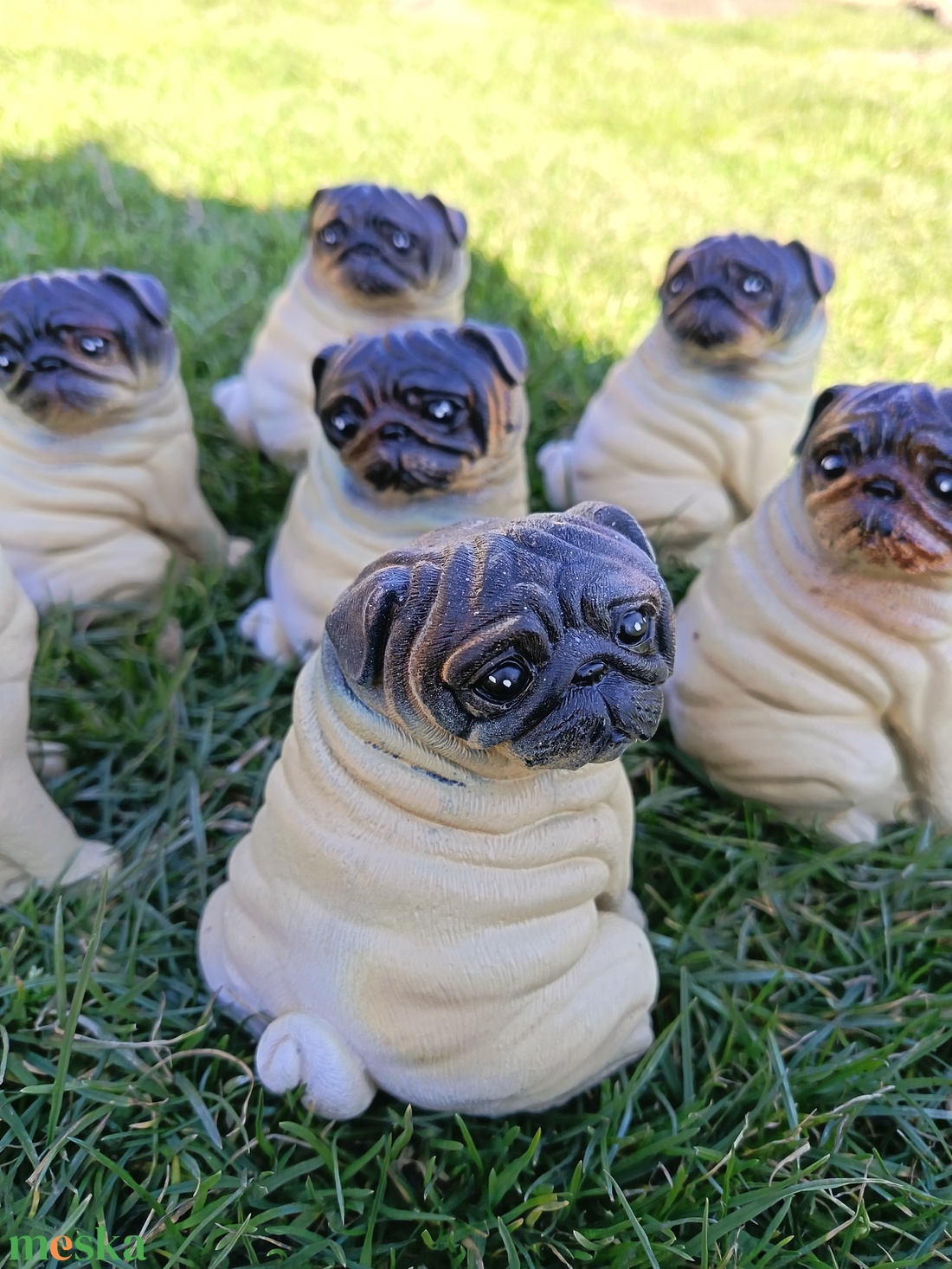 Mops ülő - otthon & életmód - dekoráció - dekoratív figurák és szobrok - Meska.hu