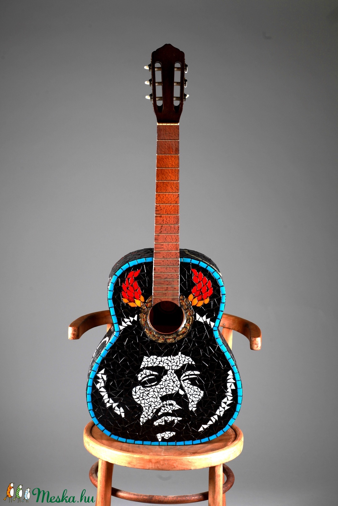 REKREDENC - Mozaikkal díszített gitár - - Meska.hu REKREDENC - Mozaikkal díszített gitár - - Meska.hu