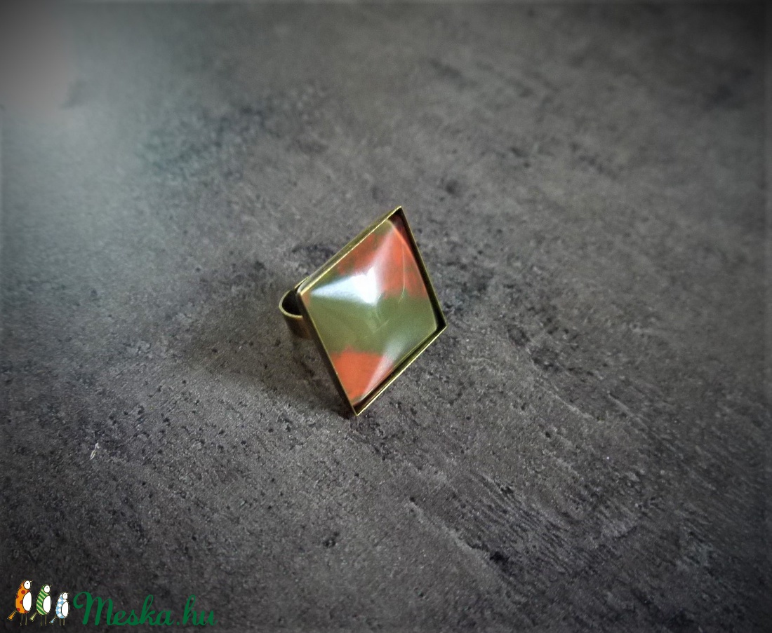 Festettüveg gyűrű Army (2,5x2,5 cm) - INGYEN POSTA - ékszer - gyűrű - üveglencsés gyűrű - Meska.hu Festettüveg gyűrű Army (2,5x2,5 cm) - INGYEN POSTA - ékszer - gyűrű - üveglencsés gyűrű - Meska.hu