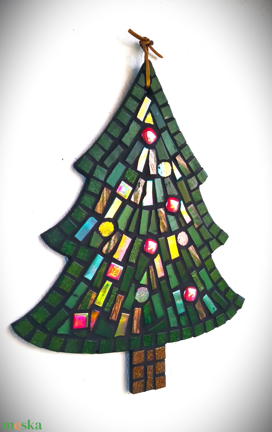 Mozaikos karácsonyi dekoráció - Karácsonyfa / akár otthoni elkészítésre is.  - karácsony - karácsonyi lakásdekoráció - karácsonyfa, grincsfa - Meska.hu