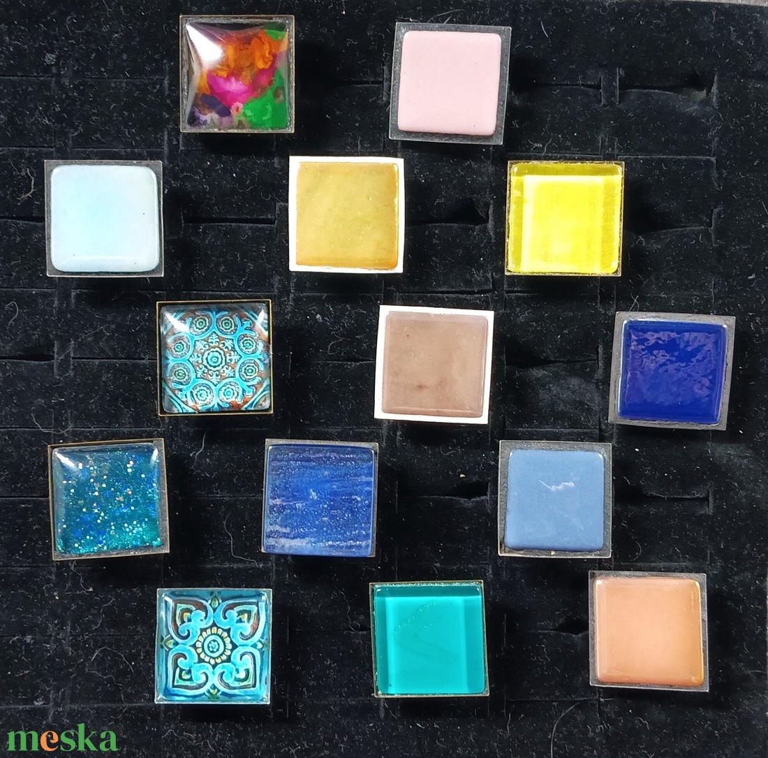 Üvegmozaik gyűrűk több színben (2,5x2,5 cm)   - ékszer - gyűrű - üveglencsés gyűrű - Meska.hu