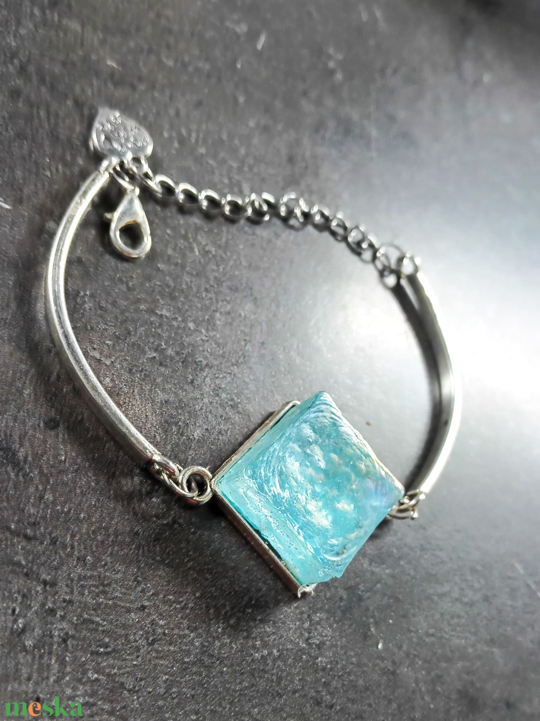 Karkötő irizáló üvegmozaikkal. INGYEN POSTA - ékszer - karkötő - karperec - Meska.hu