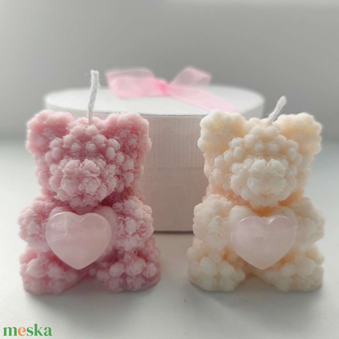 Szív maci szójaviasz gyertya box - rózsakvarc kristállyal - otthon & életmód - gyertya, illat, aroma - aromalámpa - Meska.hu Szív maci szójaviasz gyertya box - rózsakvarc kristállyal - otthon & életmód - gyertya, illat, aroma - aromalámpa - Meska.hu