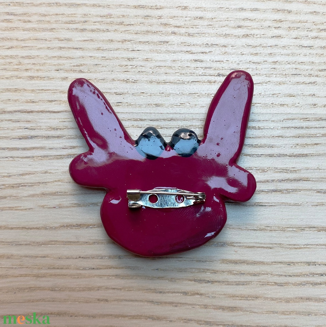Zuzmó a sárkány kitűző - ékszer - kitűző és bross - Meska.hu Zuzmó a sárkány kitűző - ékszer - kitűző és bross - Meska.hu