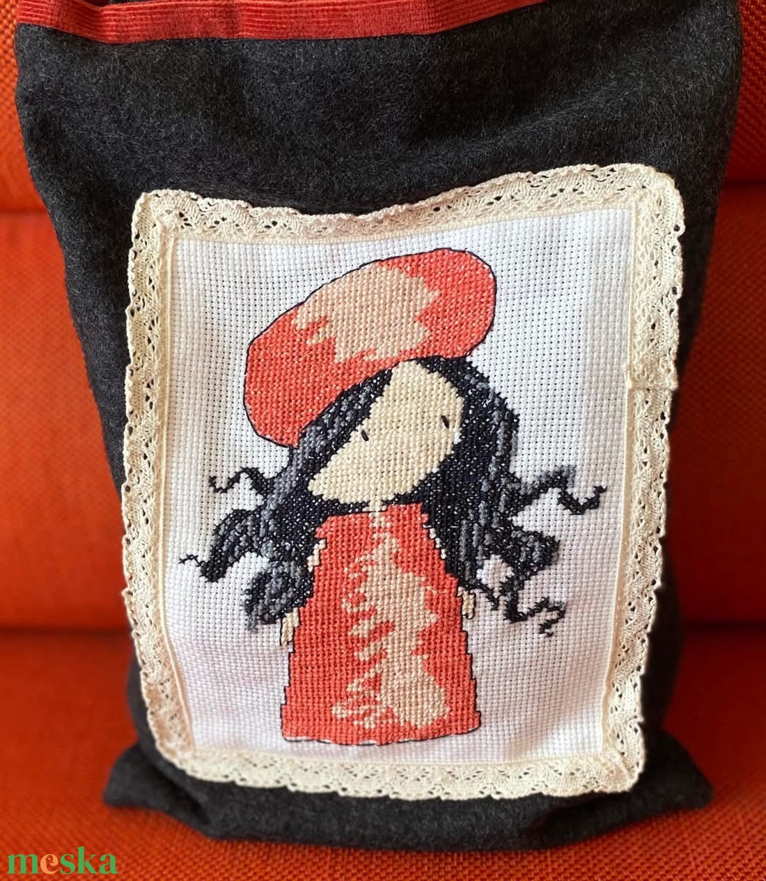 Táska, keresztszemes míntával hímzett - táska & tok - bevásárlás & shopper táska - shopper, textiltáska, szatyor - Meska.hu