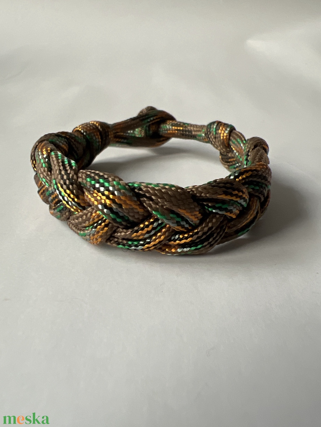 Fonott paracord karkötő - ékszer - karkötő - fonott karkötő - Meska.hu Fonott paracord karkötő - ékszer - karkötő - fonott karkötő - Meska.hu