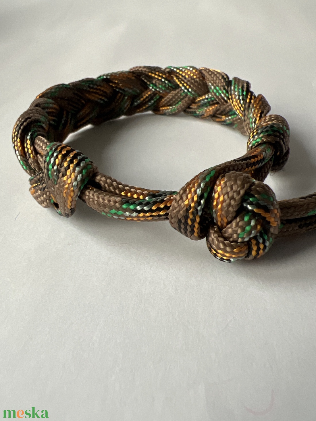 Fonott paracord karkötő - ékszer - karkötő - fonott karkötő - Meska.hu Fonott paracord karkötő - ékszer - karkötő - fonott karkötő - Meska.hu